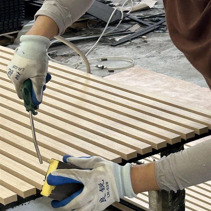 Optimal Sound Control With Acoustic Wall Panels